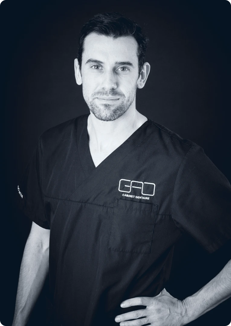 Implantologie, parodontologie et esthétique : Dr Francisco Arroyo-Moya fait partie de GAD Cabinet dentaire à Bordeaux (33000)